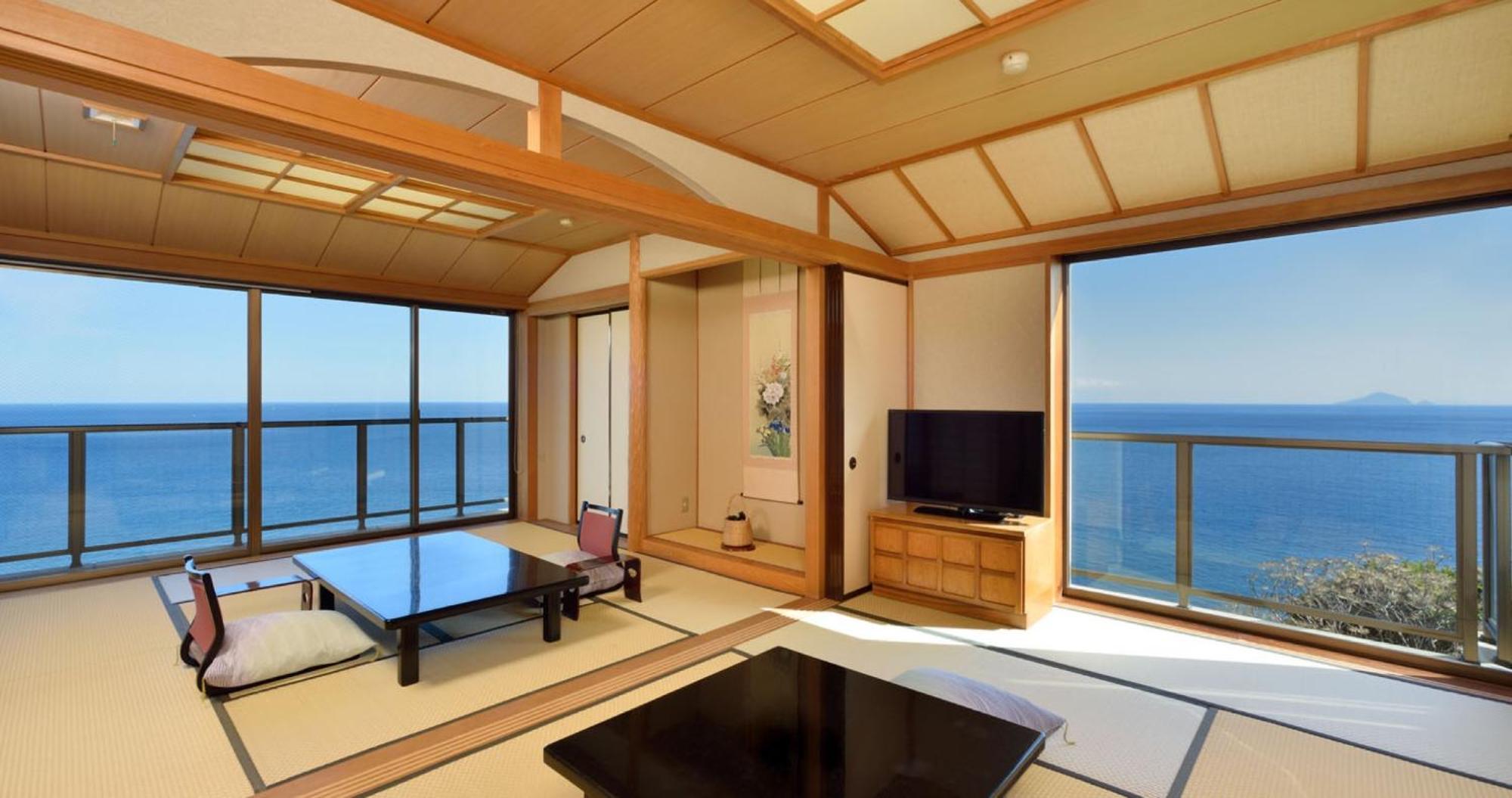 Izu Retreat By Onko Chishin ฮิกาชิอิซุ ภายนอก รูปภาพ