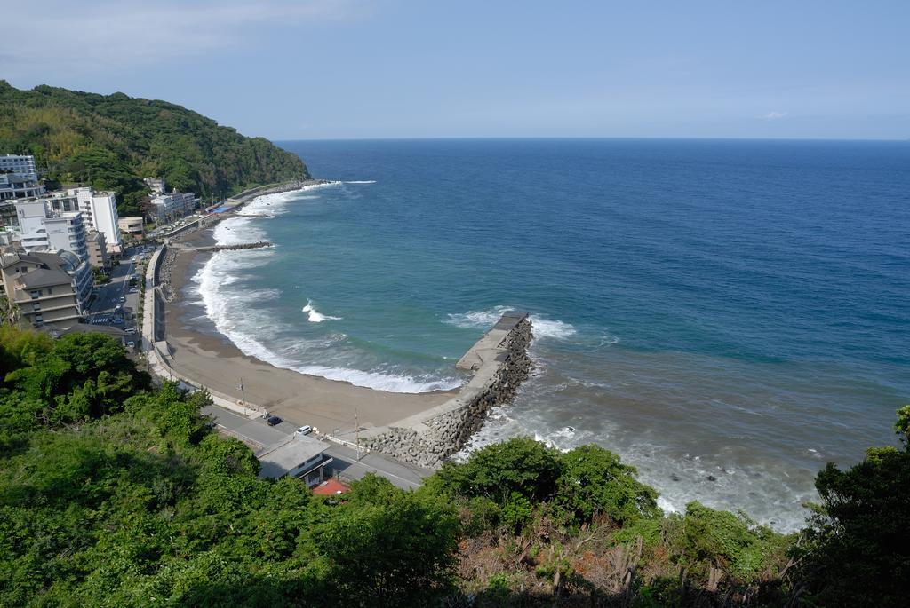 Izu Retreat By Onko Chishin ฮิกาชิอิซุ ภายนอก รูปภาพ