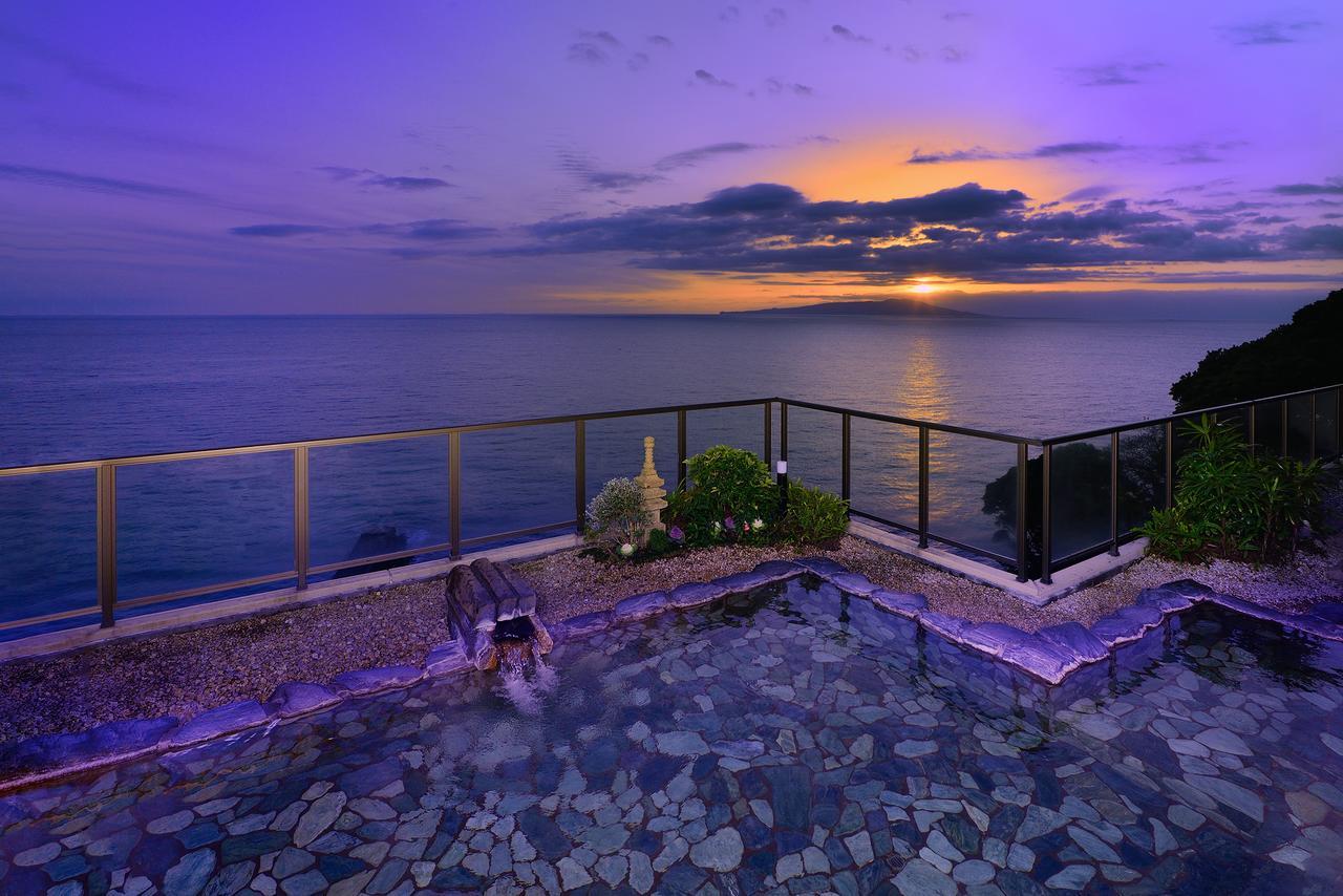 Izu Retreat By Onko Chishin ฮิกาชิอิซุ ภายนอก รูปภาพ
